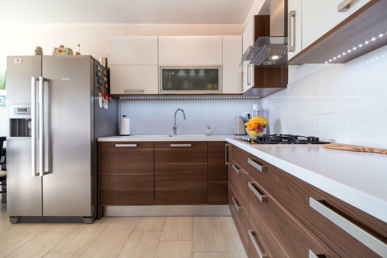 Luxury Apartment Sea Пула Экстерьер фото