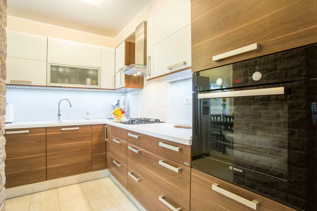 Luxury Apartment Sea Пула Экстерьер фото