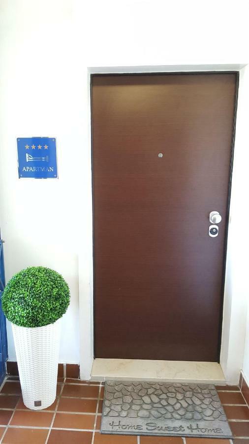 Luxury Apartment Sea Пула Экстерьер фото